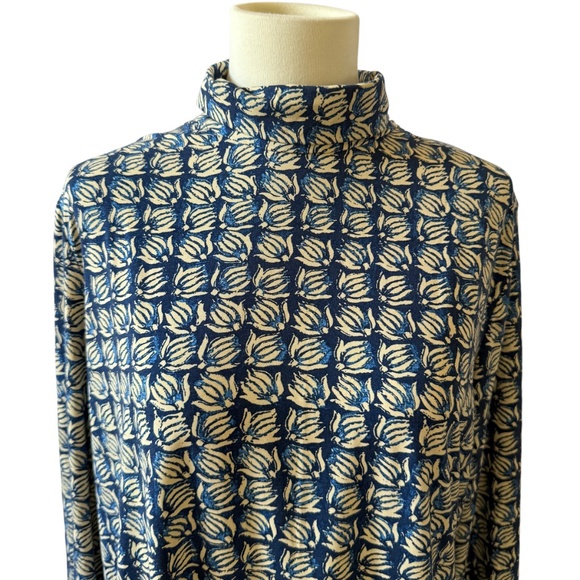 J MCLAUGHLIN NORA TOP TURTLENECK SANA BLUE SQUARE PATTERN MODERN LIGHTWEIGHT L - Picture 3 of 10